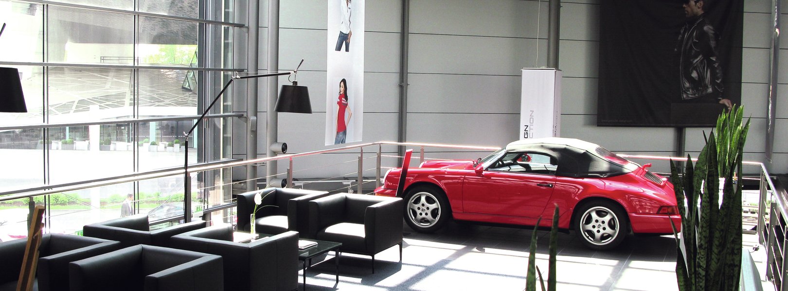 Die Lounge bei Porsche