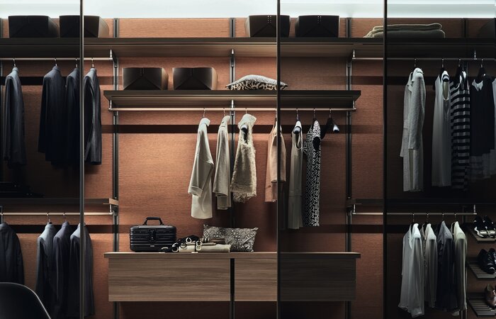 Walk-in wardrobe from Rimadesio