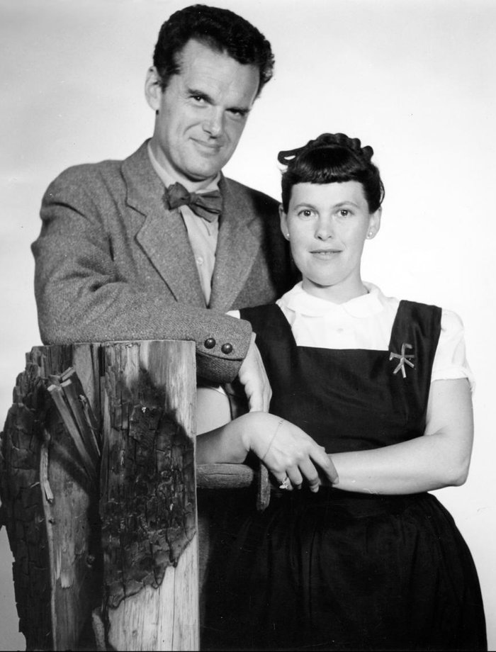 CHARLES & RAY EAMES