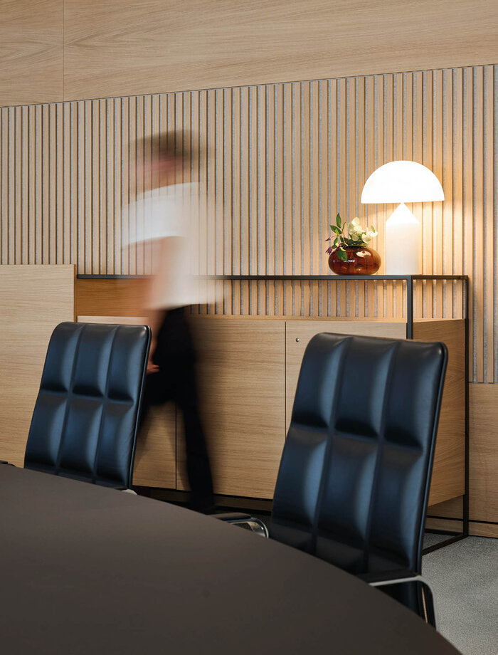 Der Name ist Programm: „Leadchair Executive“ von Walter Knoll. Das Modell ist auch mit Kopfstütze erhältlich. 